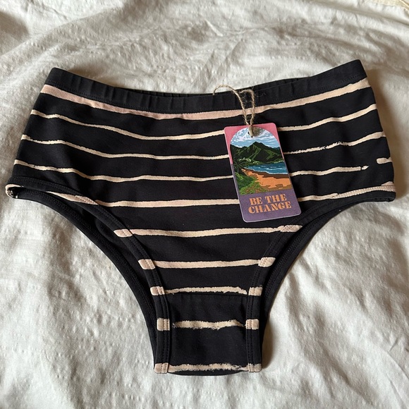 NWT Jungmaven Lines High Waist Brief Size Small - Picture 7 of 8